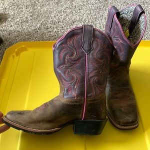 Girls cowboy boots